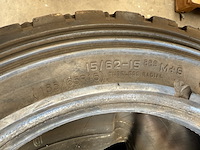 Bandenset silverstone - afbeelding 3 van  3
