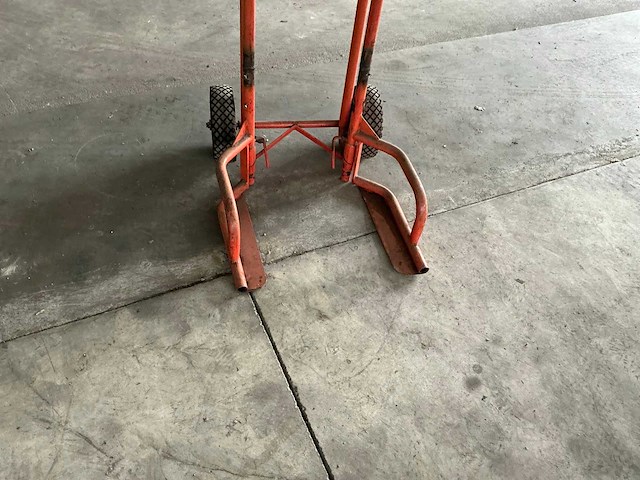 Bandensteekwagen - afbeelding 2 van  4