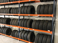 Bandenstelling ±5,7m lang, 0,5m diep mecalux, gedemonteerd - afbeelding 2 van  2