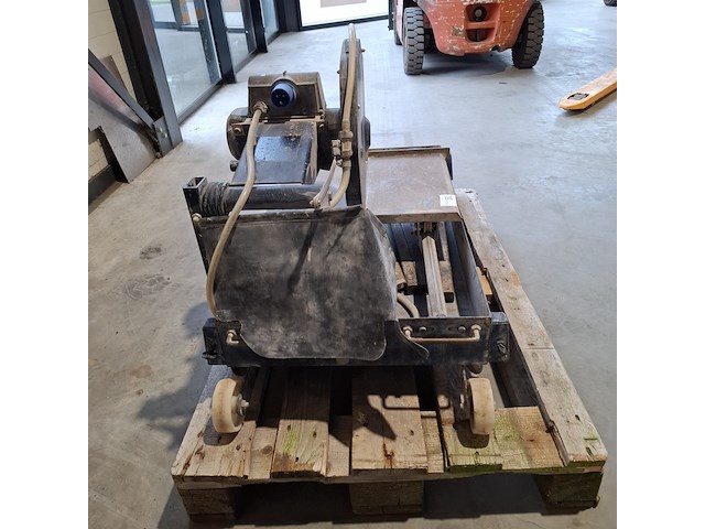 Bandenzaag en clipper zaagtafel, hilti en carat, dsh 600-x - afbeelding 7 van  13