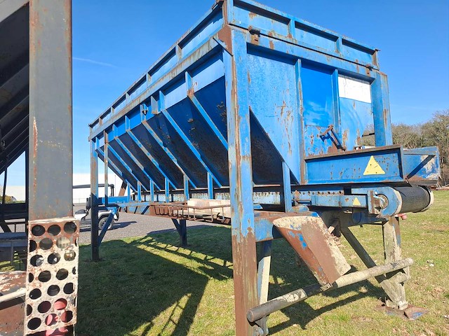 Bandlosser - 2002 - haak en kabelsysteem - stortcontainer - afbeelding 2 van  14