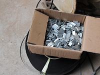 Bandoleerapparaat mvm endra met tangen. - afbeelding 3 van  3