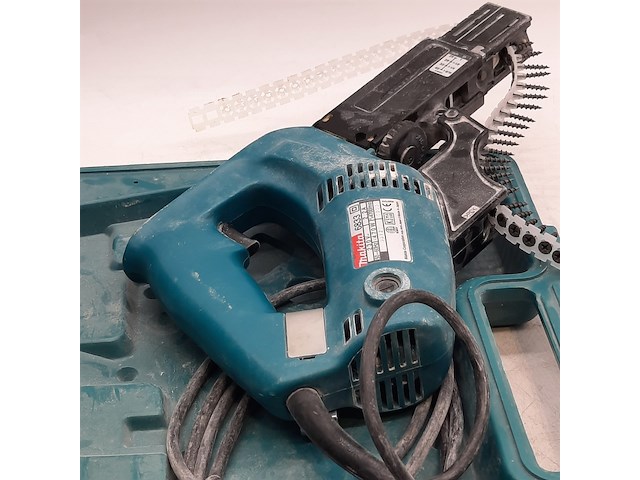 Bandschroefmachine, makita, 6833, 1999 - afbeelding 7 van  9