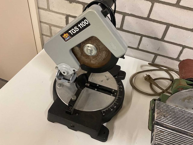 Bandschuurmachine & afkortzaag - afbeelding 2 van  3