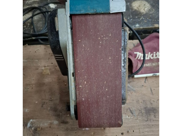 Bandschuurmachine makita, 9403, bouwjaar 2021 - afbeelding 8 van  8