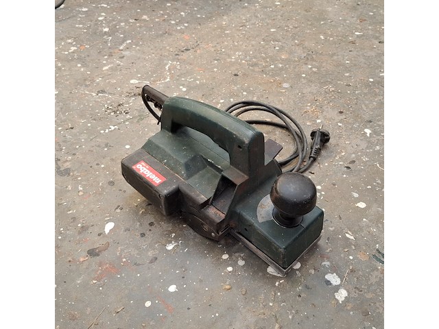 Bandschuurmachine met schaafmachine, makita en metabo - afbeelding 10 van  12