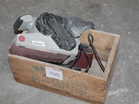 Bandschuurmachine pattfield in houten kist. - afbeelding 1 van  2