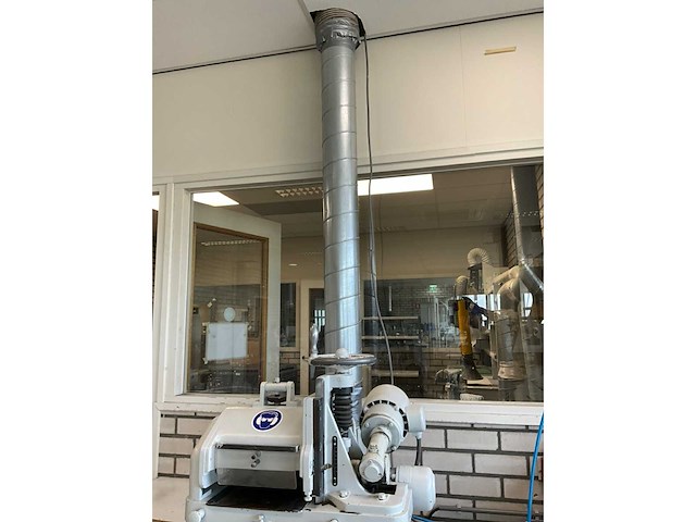 Bandschuurmachine voor schoenreparatie v.v. pneumatische klepafzuiging - afbeelding 6 van  6