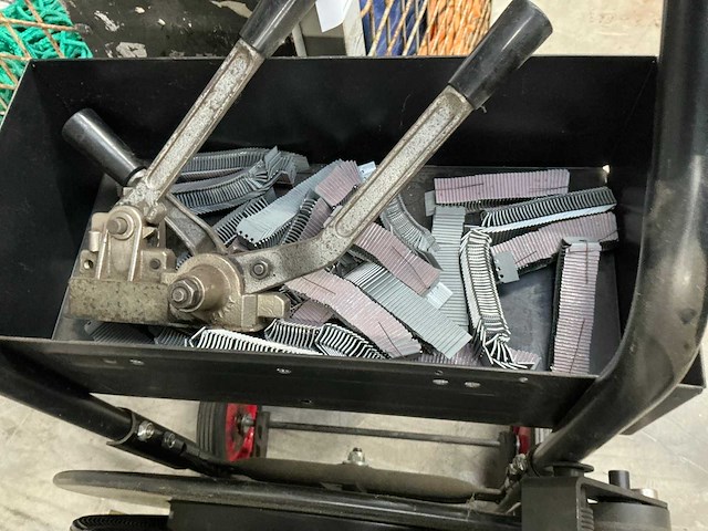 Bandsluittang met haspelwagen - afbeelding 5 van  5