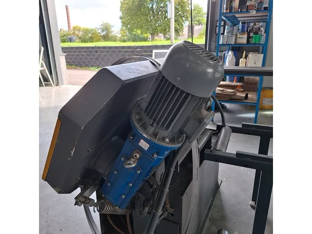 Bandzaagmachine met aanvoerbaan beka-mak, bms 280, bouwjaar 2008 - afbeelding 3 van  17