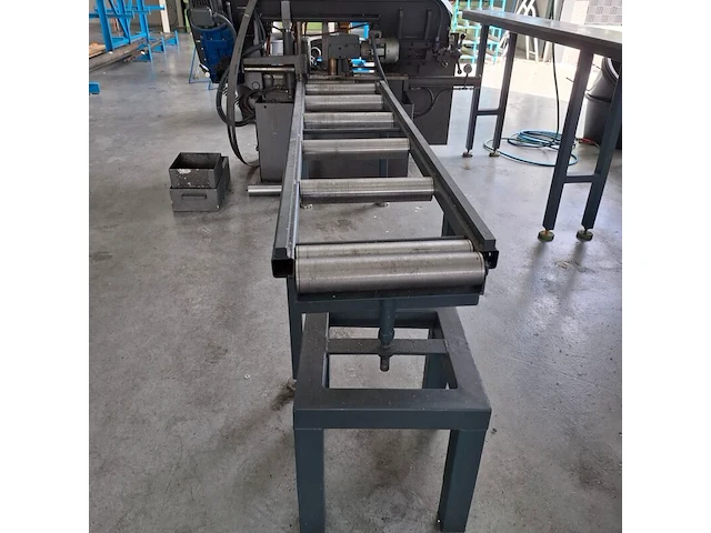 Bandzaagmachine met aanvoerbaan beka-mak, bms 280, bouwjaar 2008 - afbeelding 8 van  17