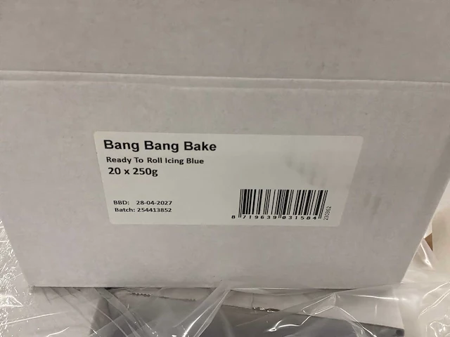 Bang bang bake blauwe rolfondant (250g) (940x) - afbeelding 3 van  4