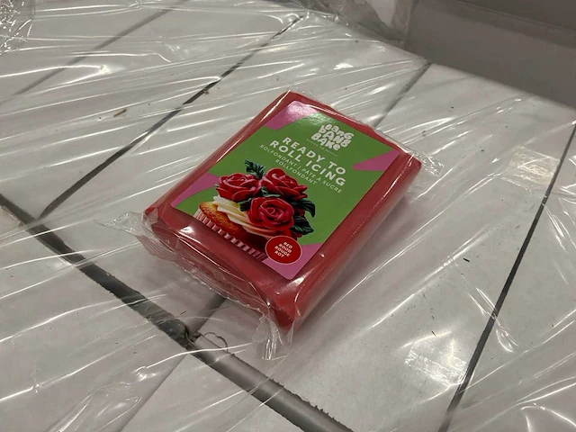 Bang bang bake rode rolfondant (250g) (1060x) - afbeelding 1 van  4