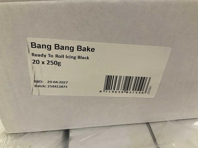 Bang bang bake rolfondant zwart 250g (1080x) - afbeelding 2 van  2