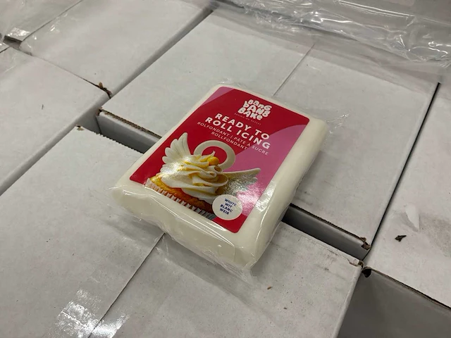 Bang bang bake witte rolfondant (250g) (1060x) - afbeelding 1 van  4