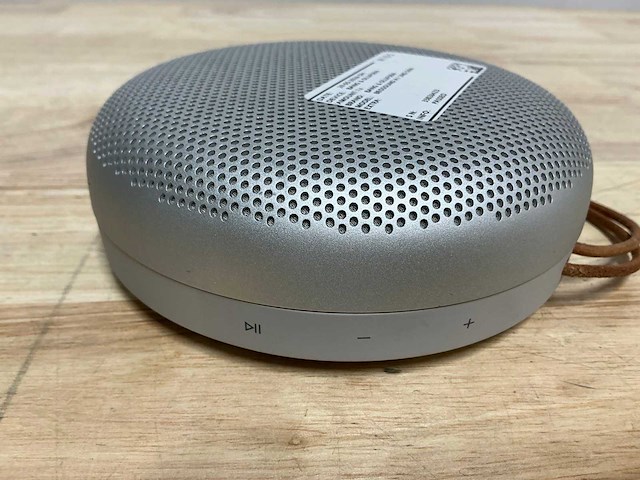 Bang & olufsen beosound a1 2nd gen speaker - afbeelding 3 van  5