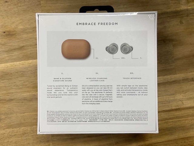 Bang & olufsen e8 2.0 draadloze oorspeakers - afbeelding 2 van  3