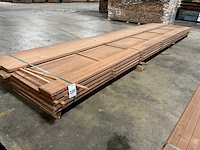 Bangkirai planken geschaafd 28x145 mm (32x) - afbeelding 1 van  6