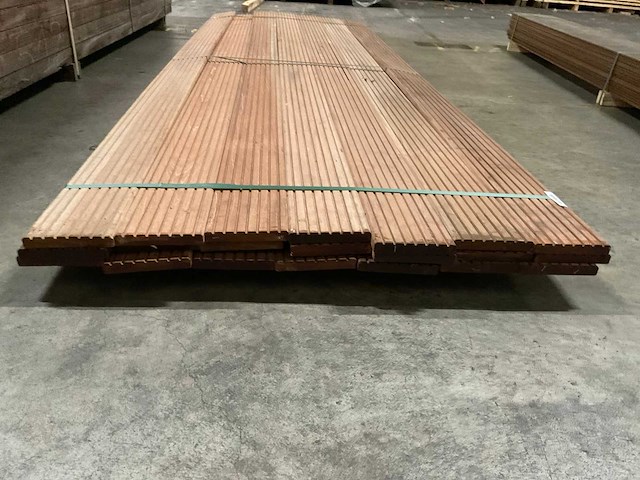 Bangkirai vlonderdelen 21x145 mm (21x) - afbeelding 2 van  6