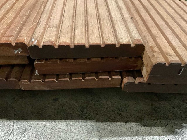 Bangkirai vlonderdelen 21x145 mm (21x) - afbeelding 6 van  6