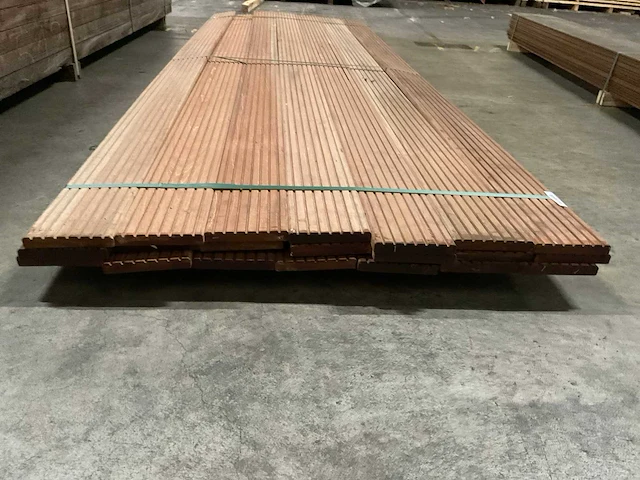 Bangkirai vlonderdelen 21x145 mm (21x) - afbeelding 2 van  6