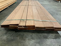 Bangkirai vlonderdelen antislip 21x145 mm (21x) - afbeelding 1 van  3