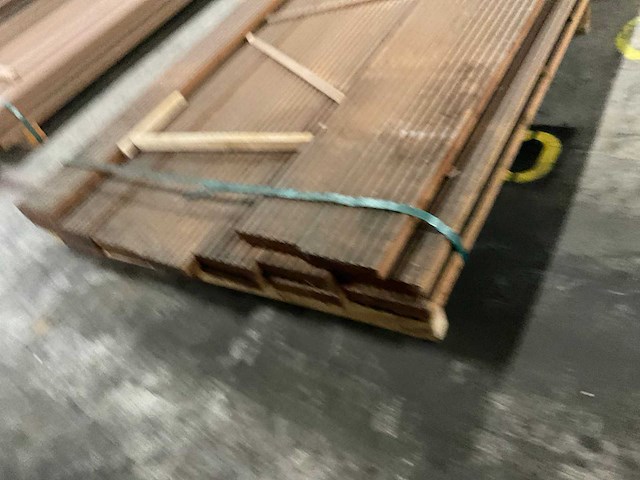 Bangkirai vlonderplanken 28x145 mm (17x) - afbeelding 4 van  6