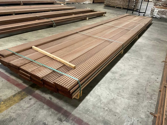 Bangkirai vlonderplanken 28x145 mm (23x) - afbeelding 3 van  5