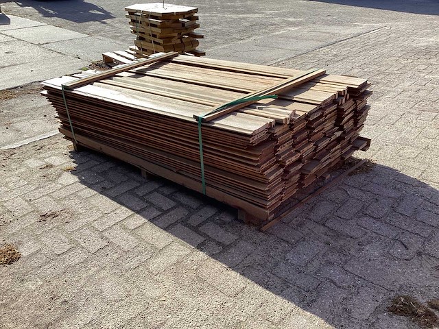 Bangkiria groef en veer hardhout 140x21x1800mm (105x) - afbeelding 2 van  3
