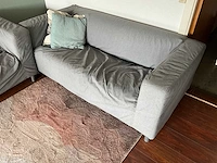 Bank (2x) met vloerkleed - afbeelding 3 van  4