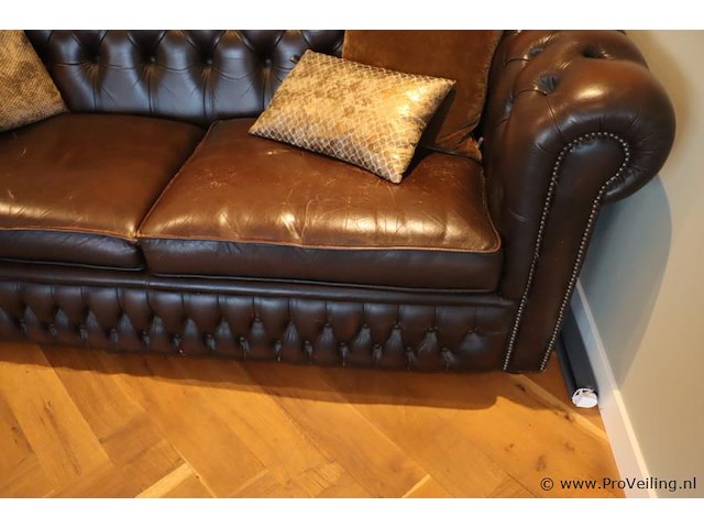 Bank incl. sierkussens (chesterfield look) - bruin leder - 190x75x40cm - afbeelding 4 van  7