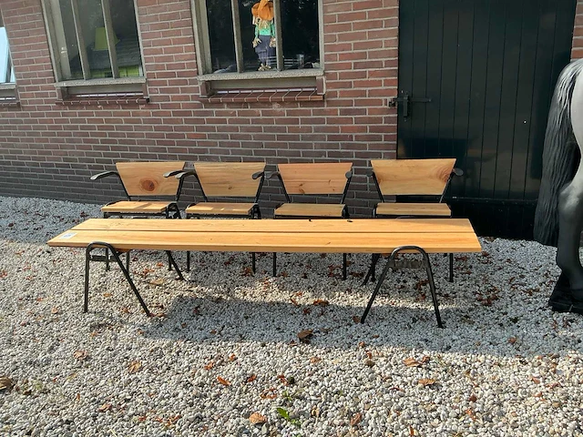 Bank met 4 stoelen - afbeelding 1 van  5