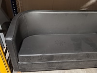 Bank, satalliet - afbeelding 3 van  8