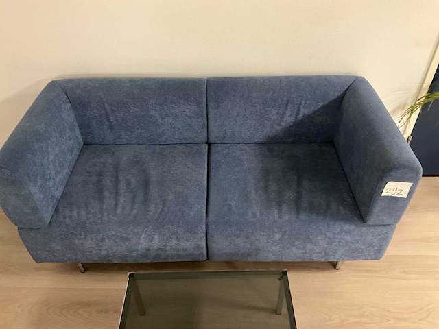 Bank - afbeelding 3 van  3