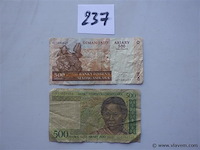Bankbiljetten madagaskar 500 ariary - afbeelding 1 van  2