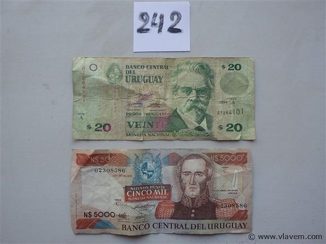 Bankbiljetten uruguay 20 en 5000 pesos - afbeelding 1 van  2