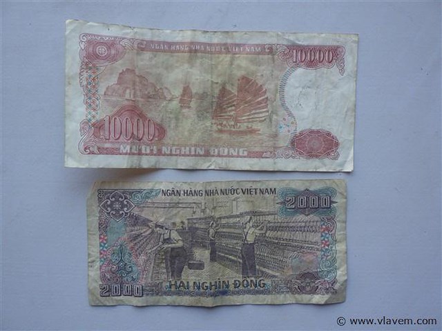 Bankbiljetten vietnam 10000 en 2000 dong - afbeelding 2 van  2