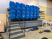 Bankentribune - afbeelding 6 van  6