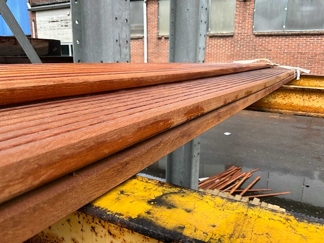 Bankirai vlonderplank diverse afmetingen (14x) - afbeelding 5 van  6