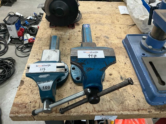 Bankschroef (2x) - afbeelding 2 van  3