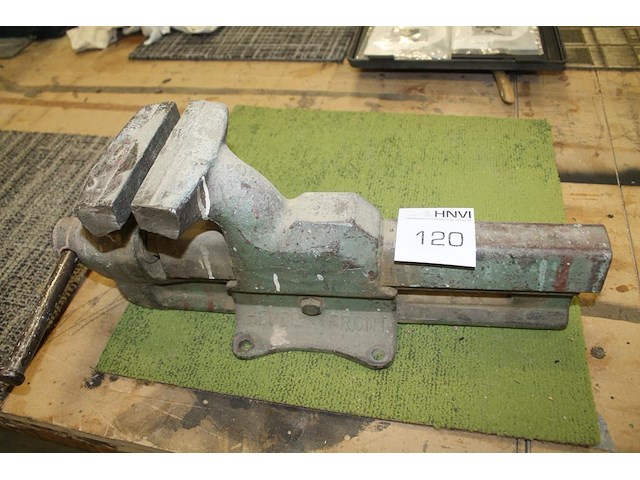 Bankschroef met klemlengte 15 cm. - afbeelding 1 van  1