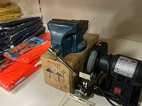 Bankschroeven & tafelslijpmachine (3x) - afbeelding 3 van  4