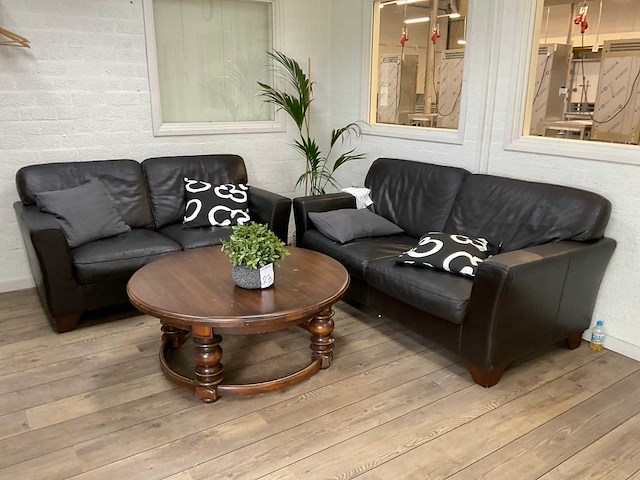 Bankstel met salontafel (2x) - afbeelding 1 van  5