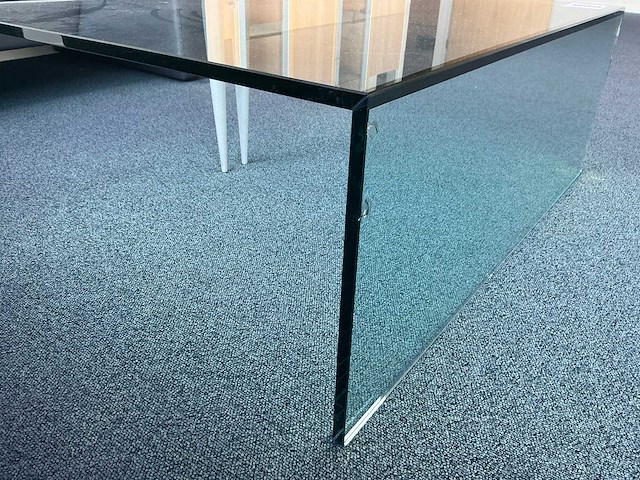 Bankstel met salontafel - afbeelding 7 van  7