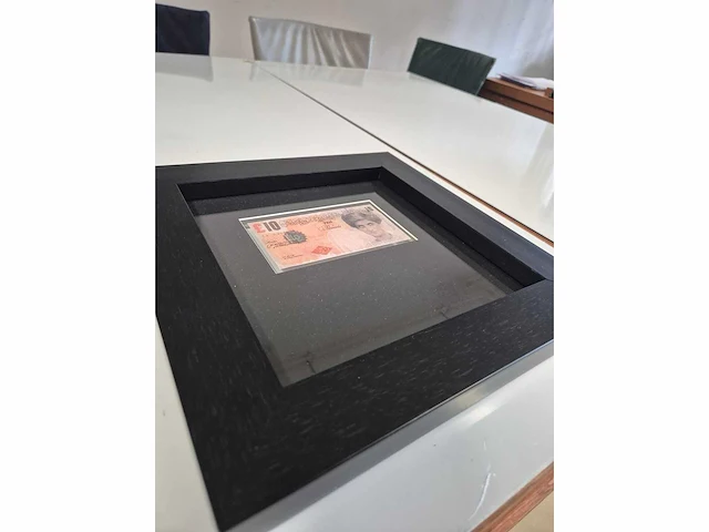 Banksy / di faced tenner - bankbiljet - 30 x 30 - afbeelding 3 van  5