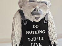 Banksy fanart sculptuur - banksy ape - afbeelding 2 van  6