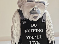 Banksy fanart sculptuur - banksy ape - afbeelding 2 van  6