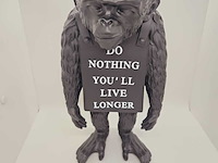 Banksy fanart sculptuur - banksy ape - afbeelding 2 van  6