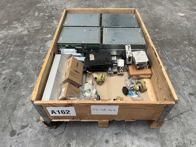 Banner, schneider, baldor - electronics, automatisering en regelaars - afbeelding 1 van  10