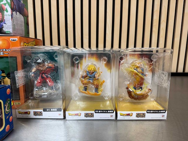 Banpresto / bandai / craneking - dragon ball collectiefiguren en merchandise (9x) - afbeelding 3 van  10